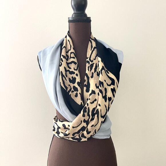 New Gucci Oversize Shawl Leopard Print Silk Blue Wrap Scarf - Picture 15 of 16